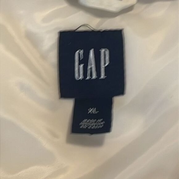 GAP Ivory Full Zip and Snap Faux Fur Trimmed Hooded Puffer Vest Size XL - Picture 10 of 13